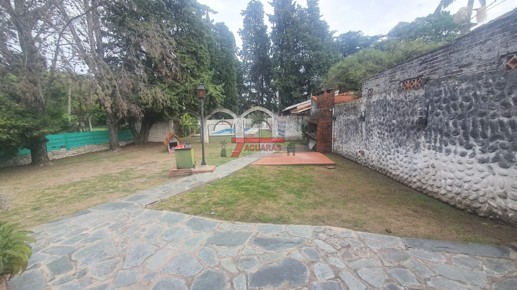 VENTA DE CASA UBICADA EN BLAS PARERA ZONA TOMA VIEJA.