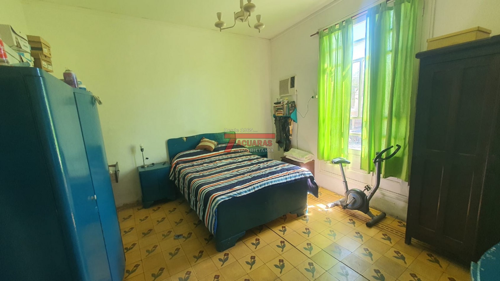 CASA ANTIGUA CON GRAN TERRENO - NOGOYA 644