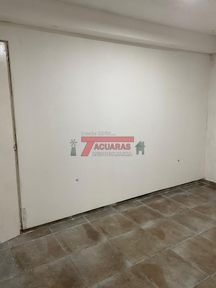 VENTA DE PROPIEDAD CON DOBLE POTENCIAL .Calle Bevilacgua, zona El Rutero.