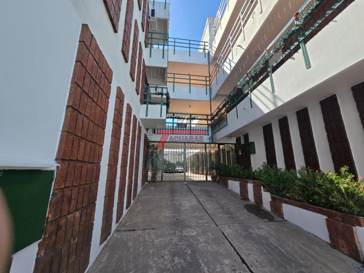 DEPARTAMENTO CENTRICO CALLE PELLEGRINI CASI BAVIO-