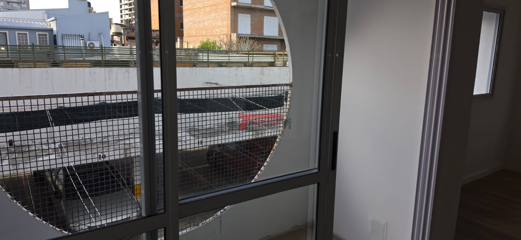 VENTA DE DEPARTAMENTO DE 3 DORMITORIOS EN CALLE URQUIZA