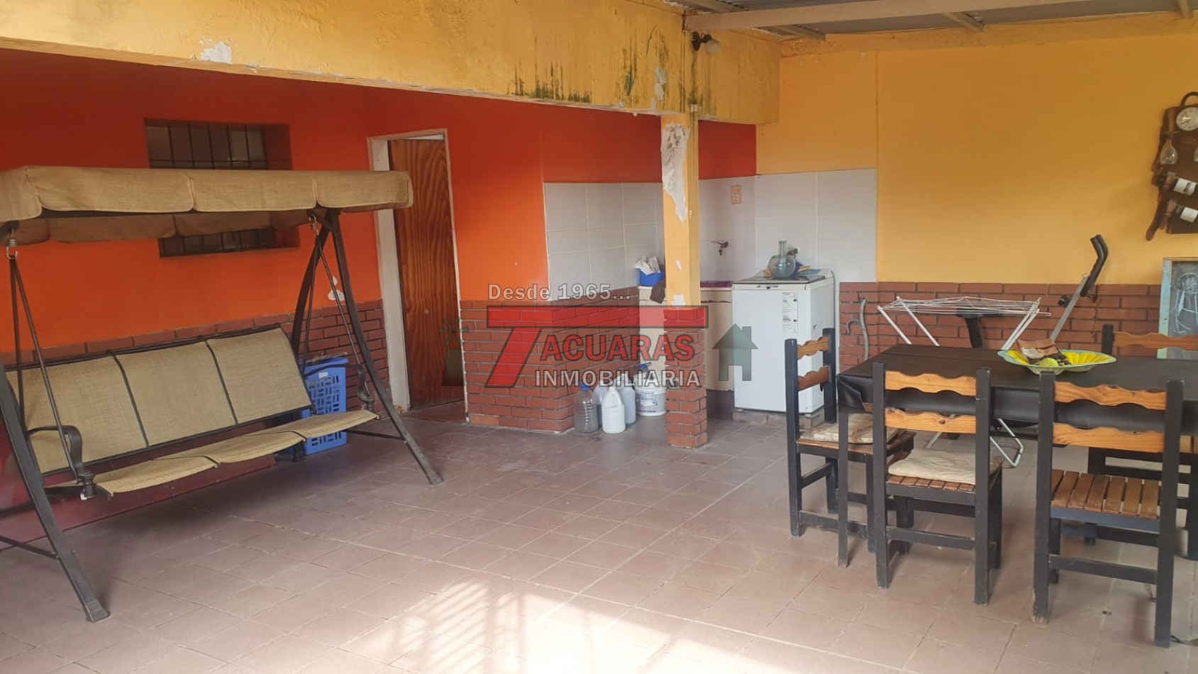 VENTA DE CASA 3 DORMITORIOS CALLE ALSINA.