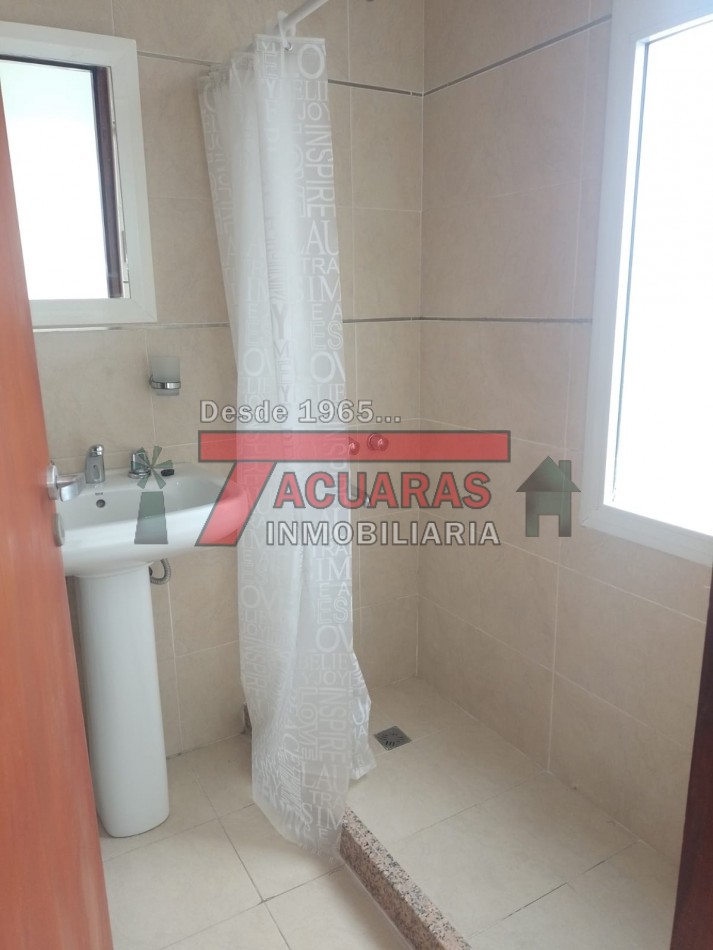 AMPLIO MONOAMBIENTE EN VENTA EN CALLE URQUIZA.