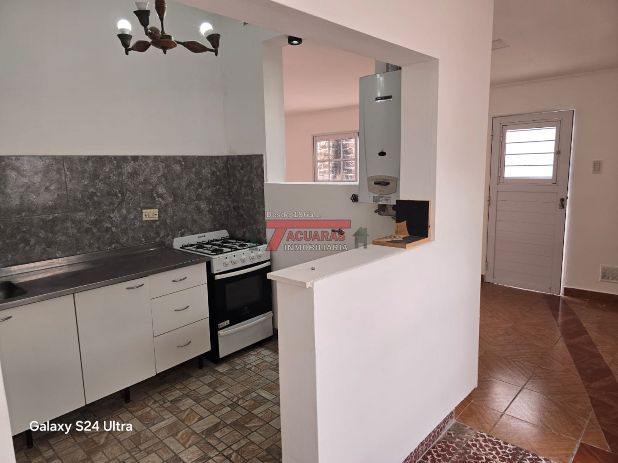 OPORTUNIDAD, CASA INTERNA 3 DORMITORIOS .