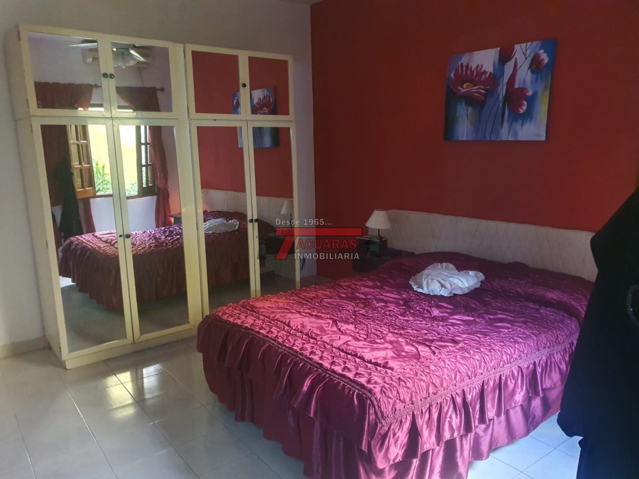 VENTA DE CASA CALLE BLAS  PARERA Y FRANCIA.