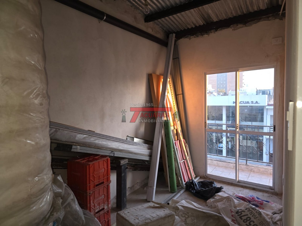 OPORTUNIDAD PARA INVERSIONISTAS, DOS DEPARTAMENTOS CALLE ECHAGUE