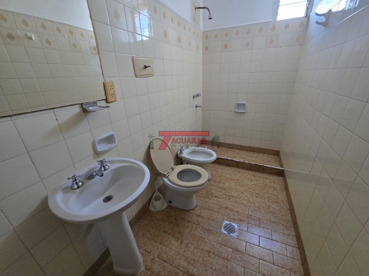 DEPARTAMENTO CENTRICO CALLE PELLEGRINI CASI BAVIO-