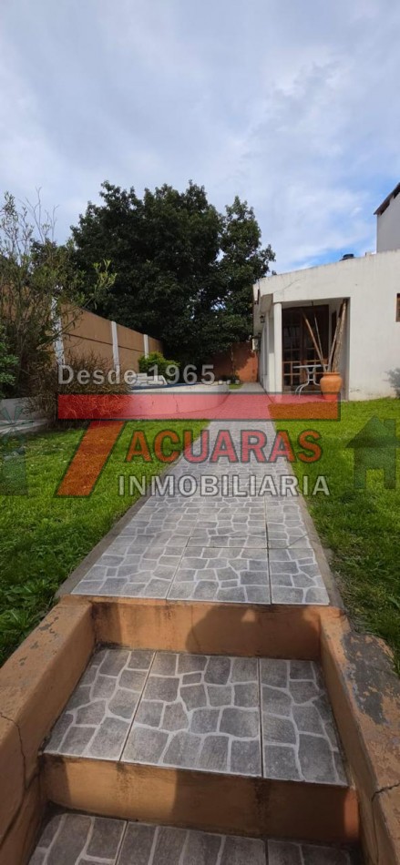CASA EN VENTA ESTILO ANTIGUA EN CALLE LA RIOJA