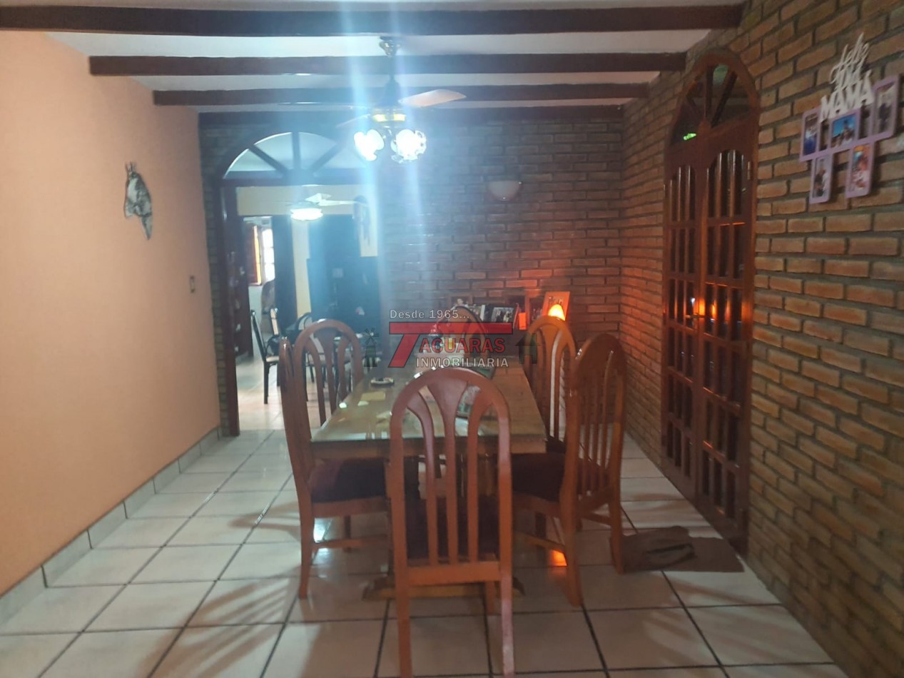 VENTA DE CASA CALLE BLAS  PARERA Y FRANCIA.