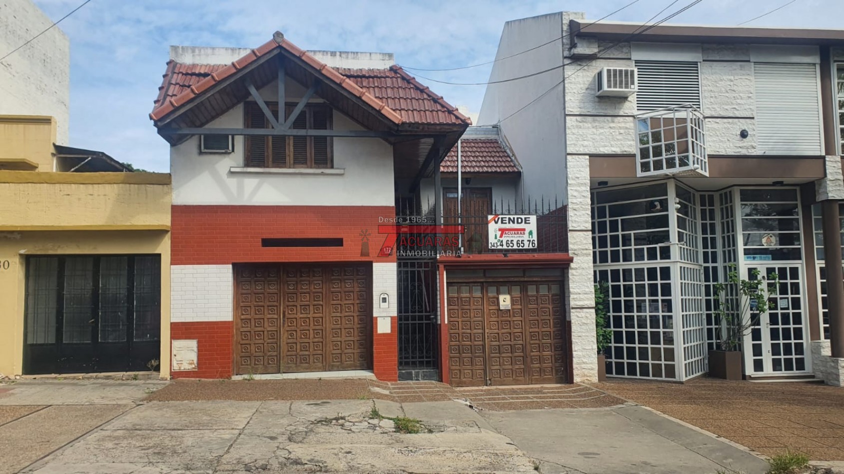 VENTA DE CASA 3 DORMITORIOS CALLE ALSINA.