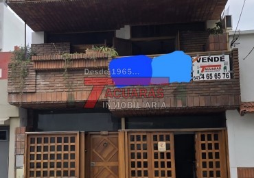 VENTA DE CAS 4 DORMITORIOS EN CALLE PLUMERILLO-