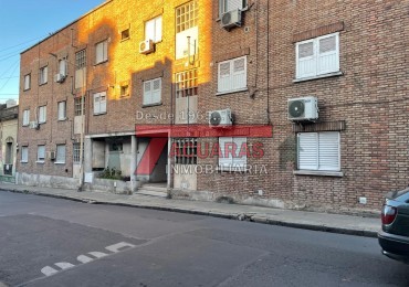 DEPARTAMENTO DE 2 DORMITORIOS CALLE CORDOBA.